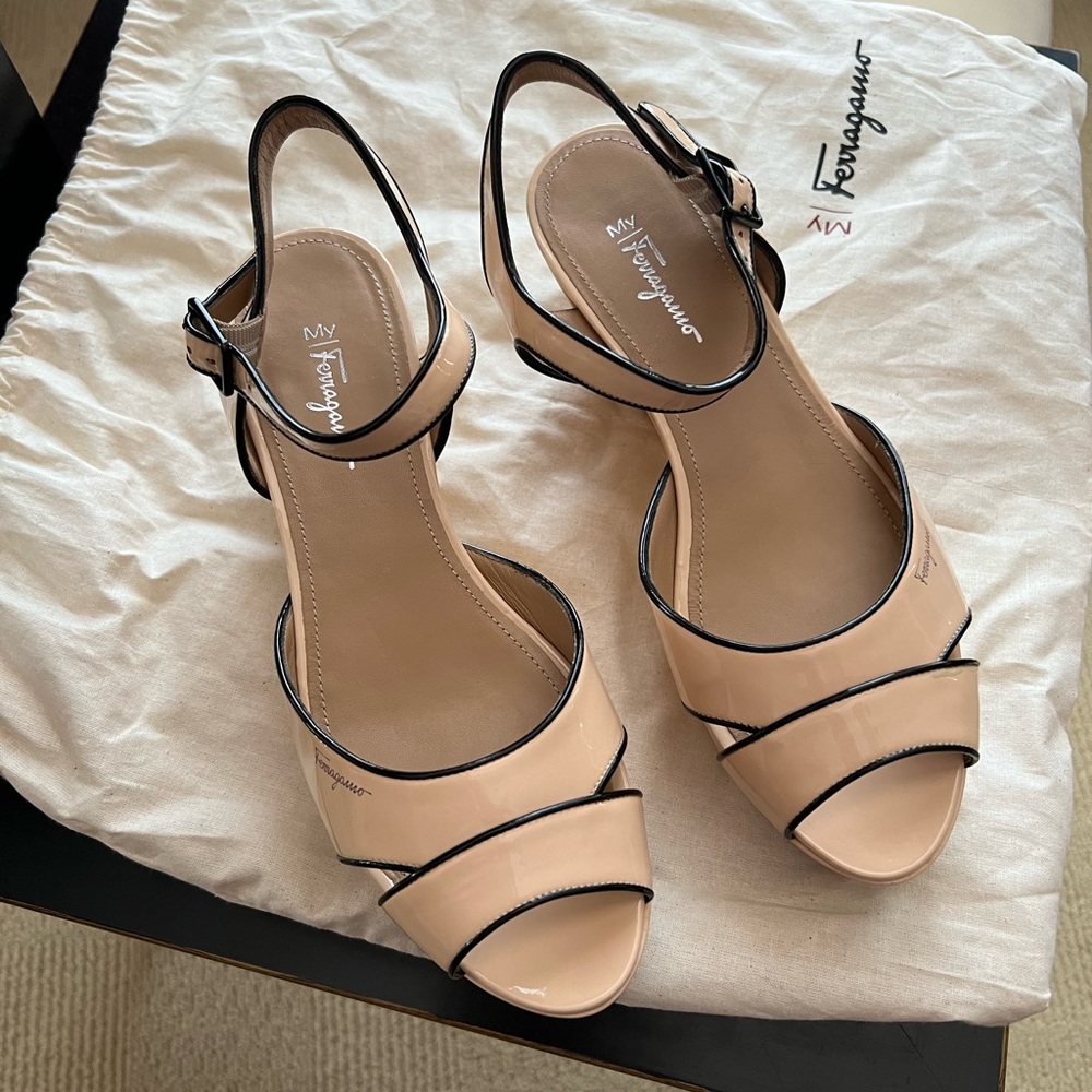 Wedge Ferragamo sandals NEW
